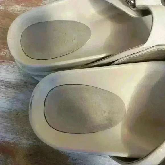 ShuShop Women’s XYLA Platform Sandal - Size 9 - Picture 3 of 7